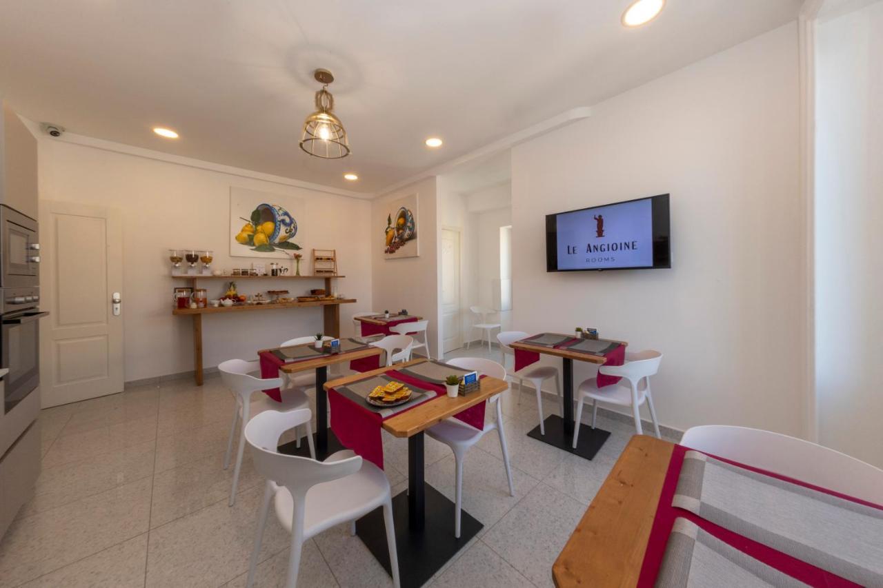 Le Angioine Rooms Napoli Eksteriør billede