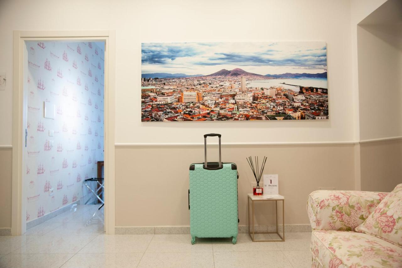 Le Angioine Rooms Napoli Eksteriør billede