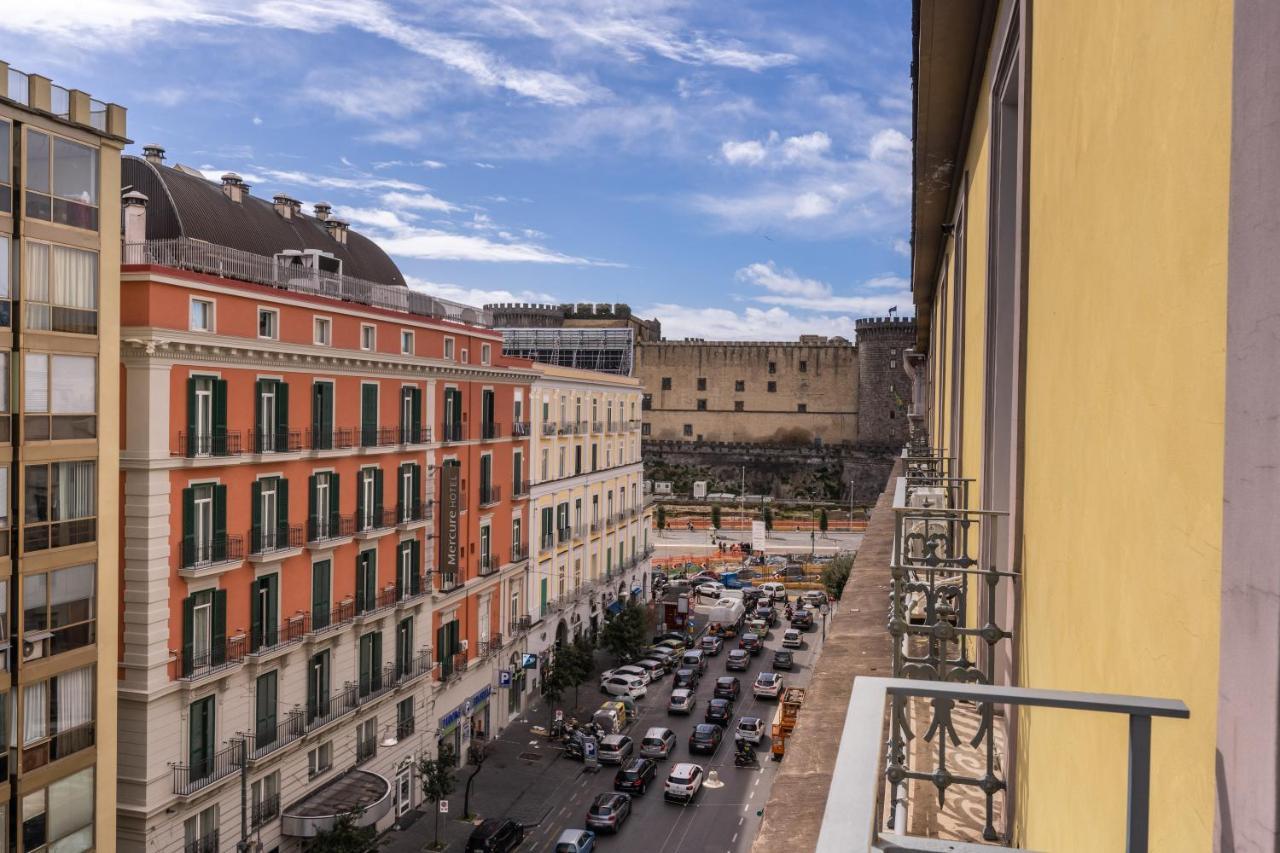 Le Angioine Rooms Napoli Eksteriør billede