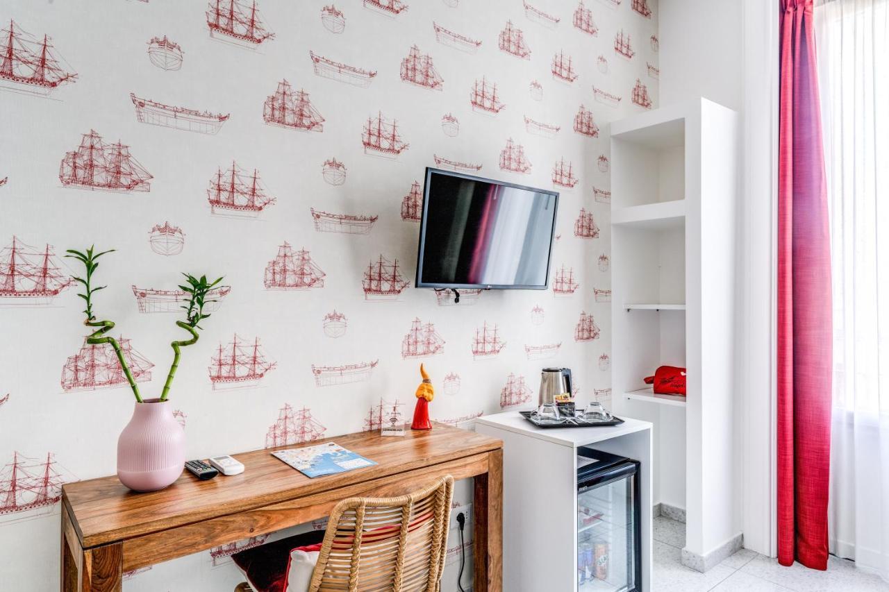 Le Angioine Rooms Napoli Eksteriør billede