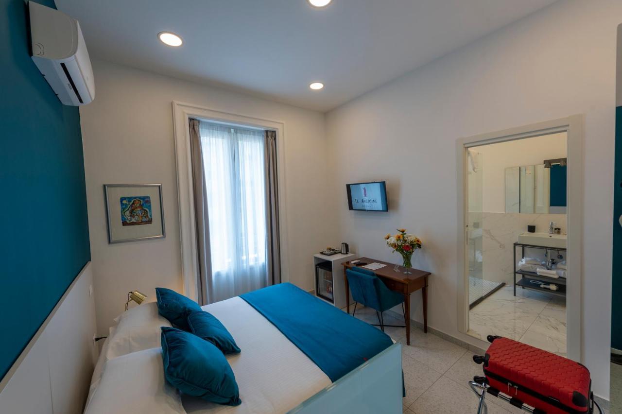 Le Angioine Rooms Napoli Eksteriør billede